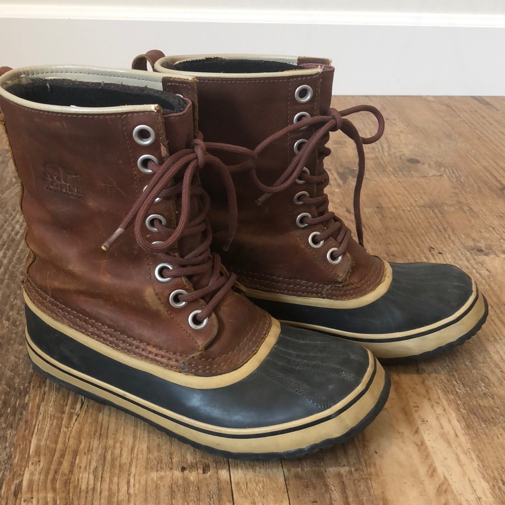 Sorel Premium Leather Winter Boots womens Size 7